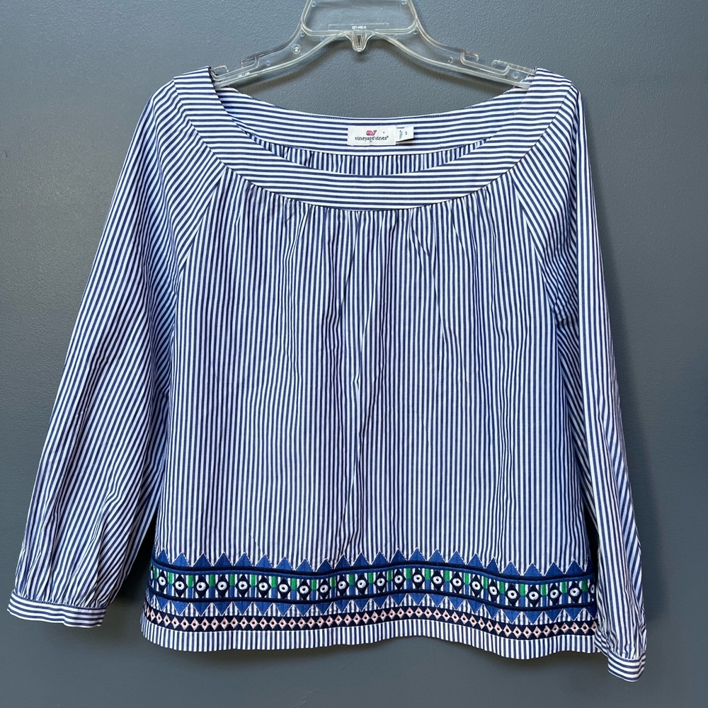 Vineyard Vines Embroidered Open Neck Top -Small